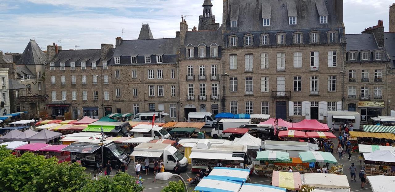 Les appartements du Marché Dinan Exterior foto