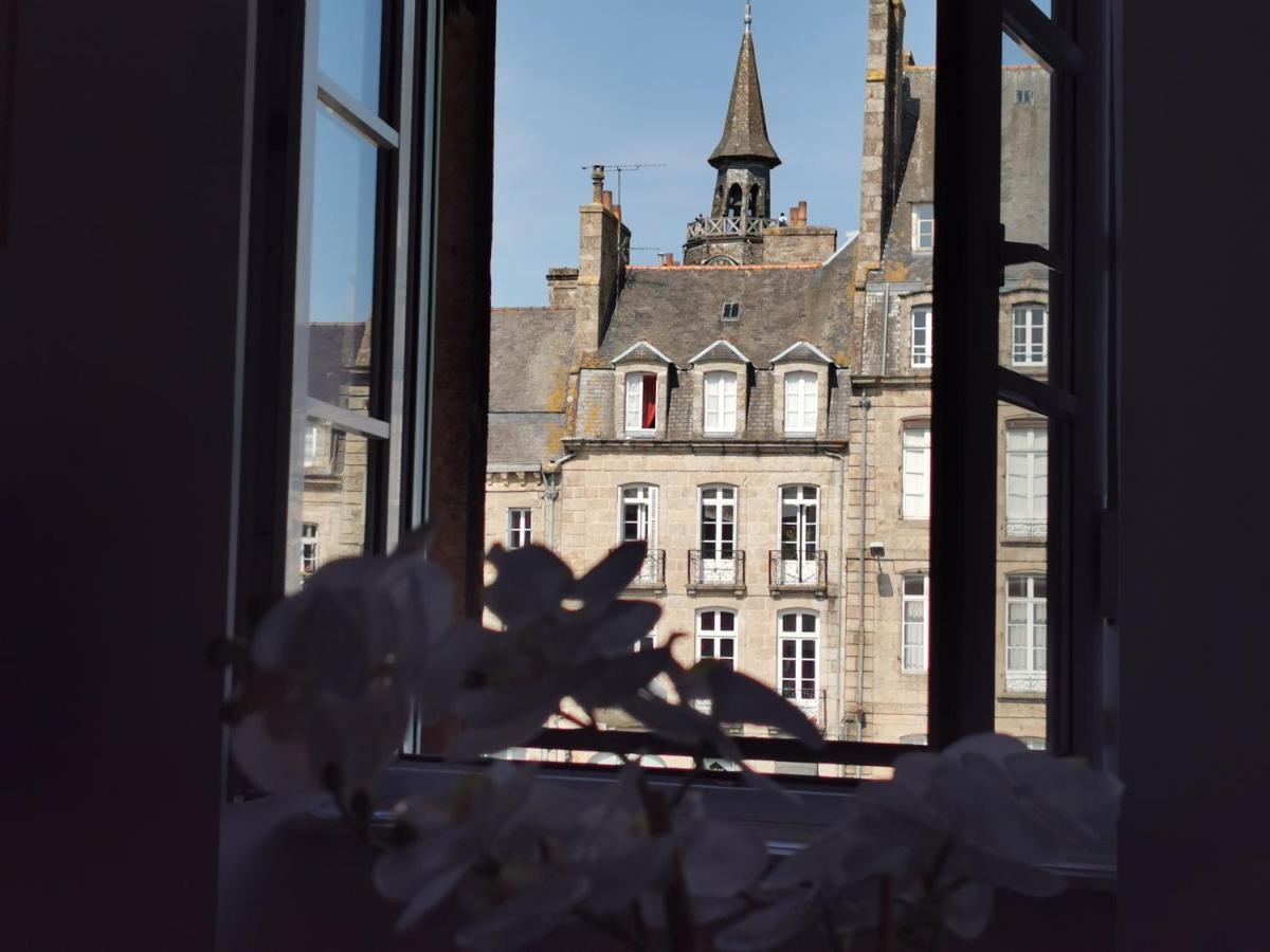 Les appartements du Marché Dinan Exterior foto